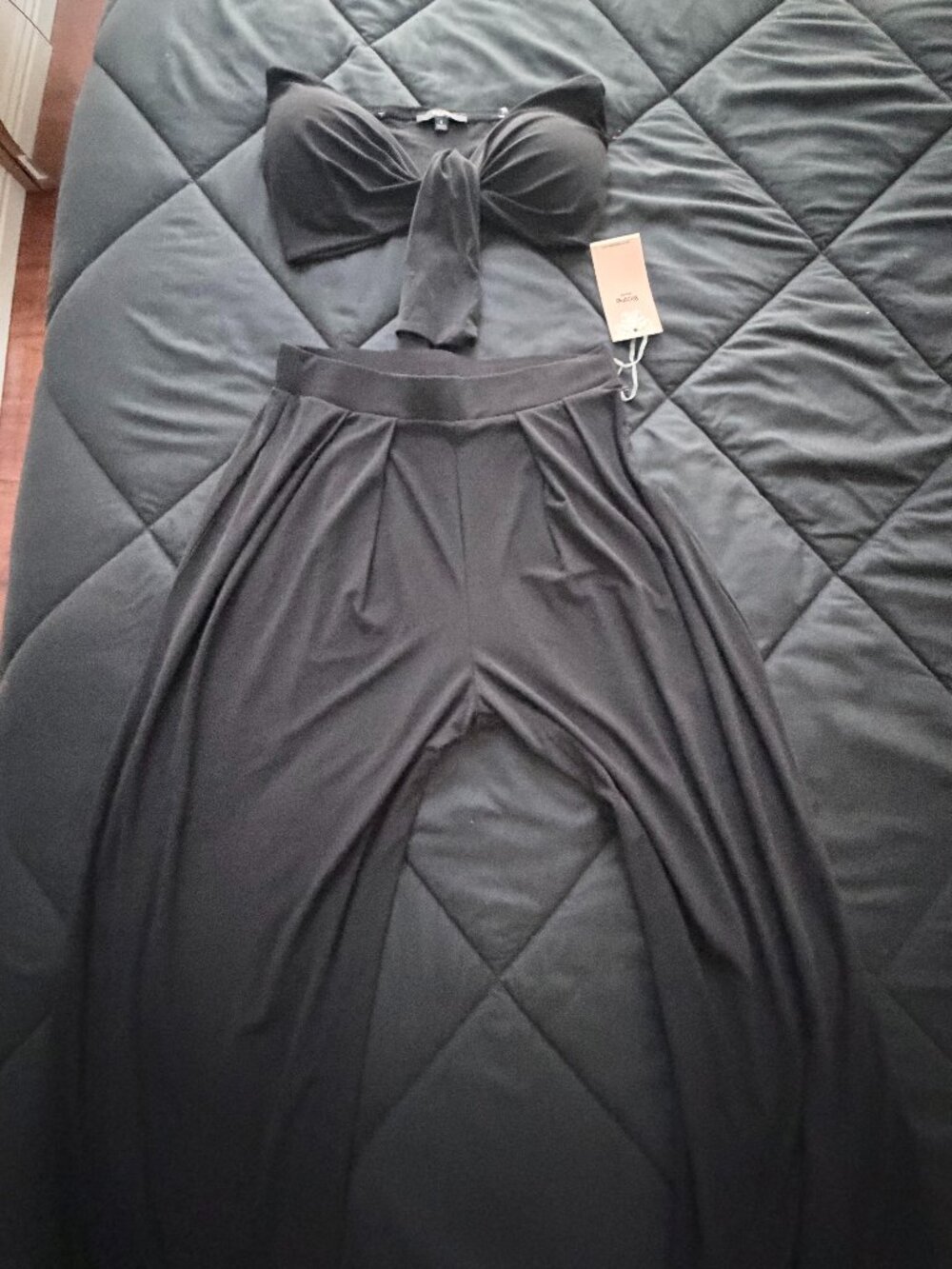 Blashe Sweetheart Crop Top & Pleated Wide Leg Pants Set Black - S